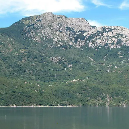 Locazione Turistica Casa Belvedere Vakantiehuis